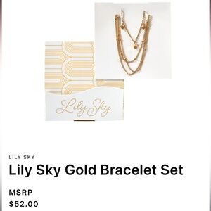 LILY SKY
Sydney Duo Bracelet Set....Gold beads and cubes